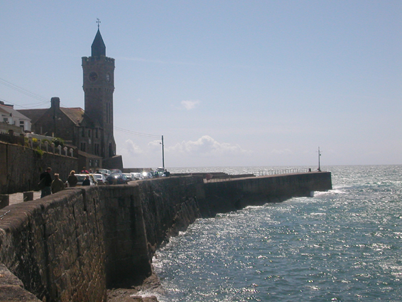 Porthleven pier